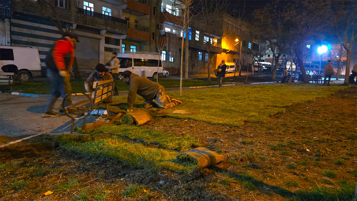 Eyyübiye Belediyesinden gece mesaisi
