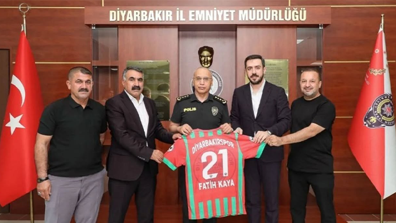 Şanlıurfa emniyetinden de benzer bir jest gelir mi?