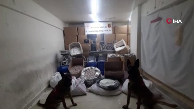 Zehir tacirlerine dev operasyon: Yaklaşık 2 milyon narkotik madde ele geçirildi