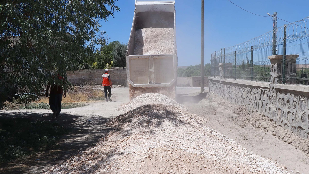 Haliliye'de kırsal mahallelerde ulaşım konforu artıyor