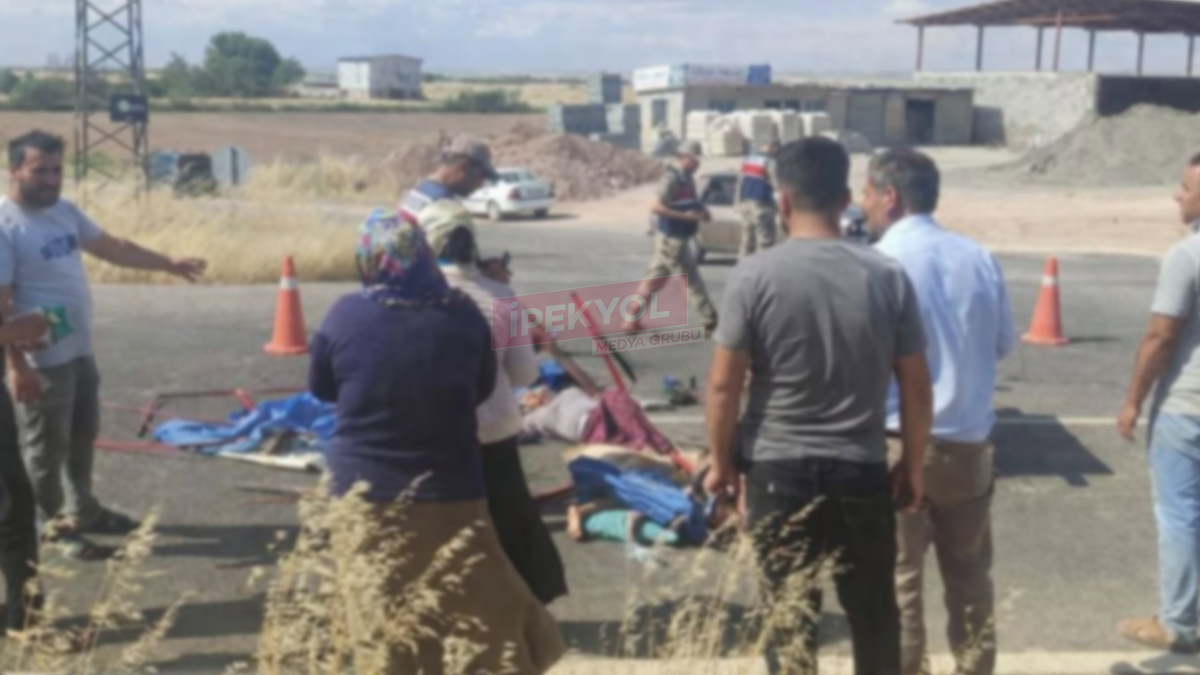 Şanlıurfa'da feci kaza: Anne ve 2 çocuğu ağır yaralandı