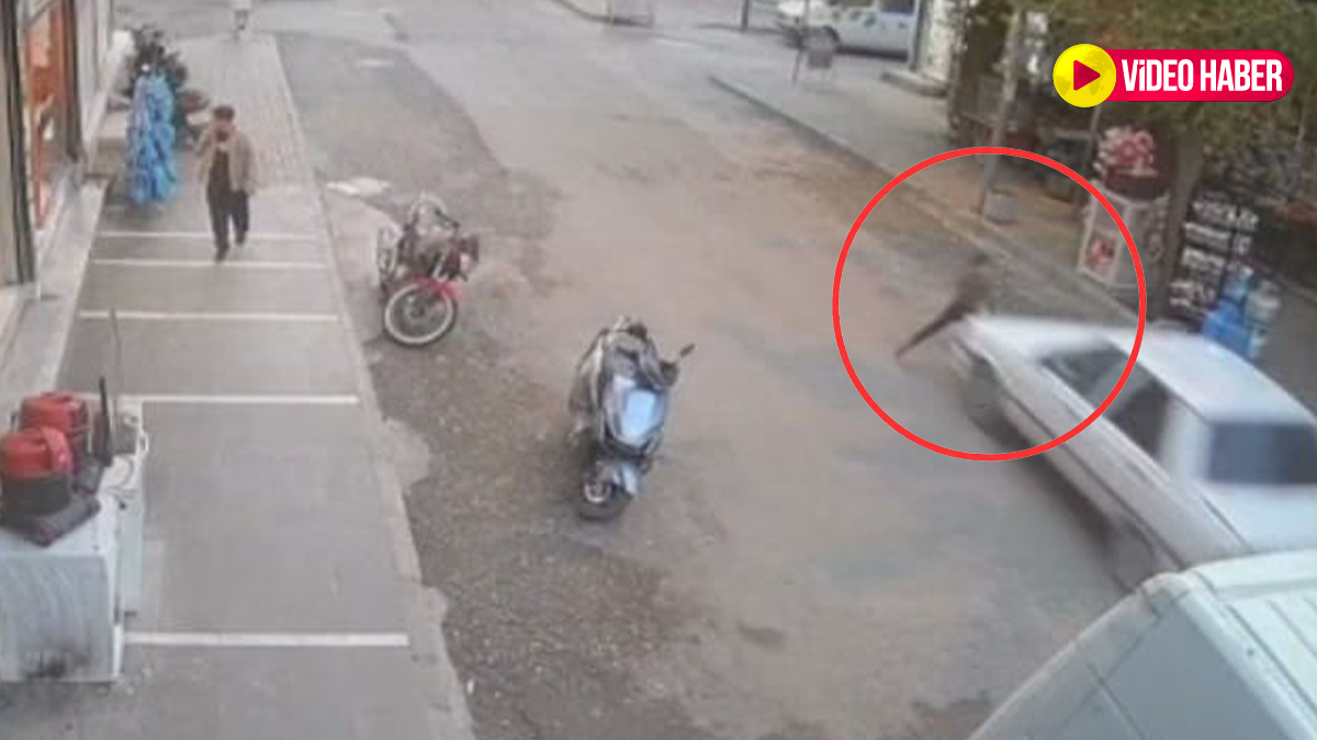 Şanlıurfa'da otomobilin çarptığı çocuk ayağa kalkarak kaçtı