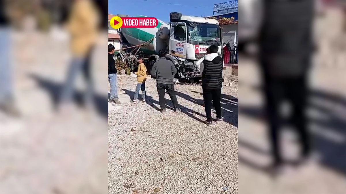 Şanlıurfa'da kontrolden çıkan beton mikseri eve daldı: Yaralılar var