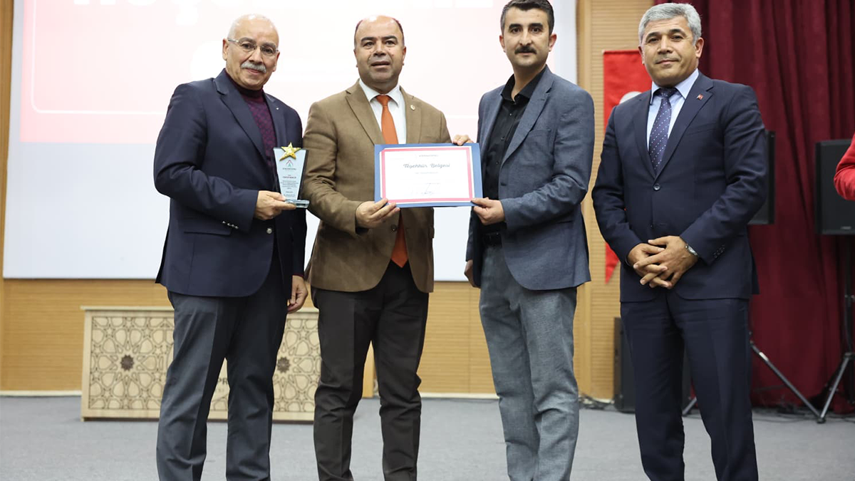 Emek karşılıksız kalmadı: Başarılı personele Başkan Çiftçi’den unutulmaz jest!