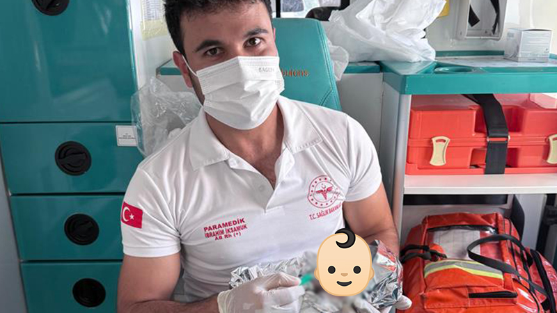 Şanlıurfa’da hastane yolunda dünyaya geldi!