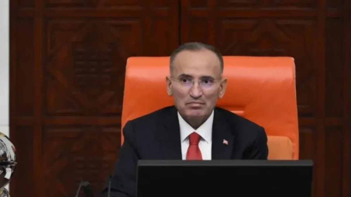 Bekir Bozdağ'dan flaş istifa! Görevini bıraktı