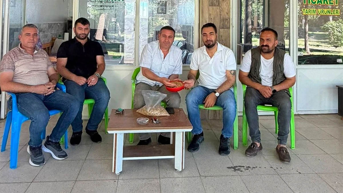 Bereketli topraklarda ilk mahsul heyecanı: Tonu 16 bin TL’ye alıcı buldu!
