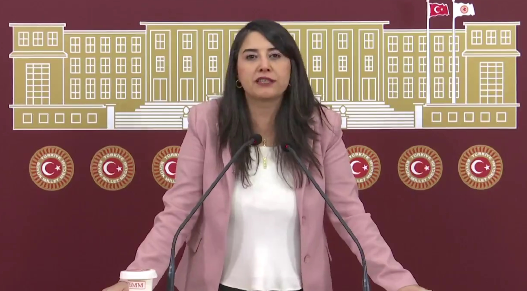 Şanlıurfa milletvekilinden Bakan'a: "Urfa'yı ne zaman göreceksiniz?"