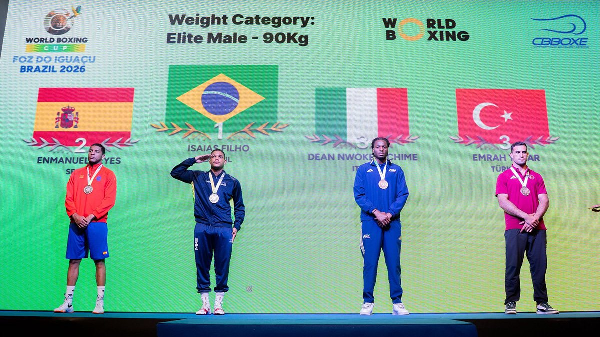 Brezilya’da ringe çıkan Şanlıurfalı boksörden büyük başarı!