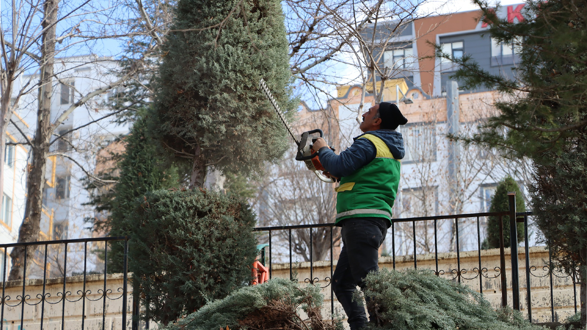 Karaköprü’de yıl boyu sürecek bakım çalışmaları başladı!