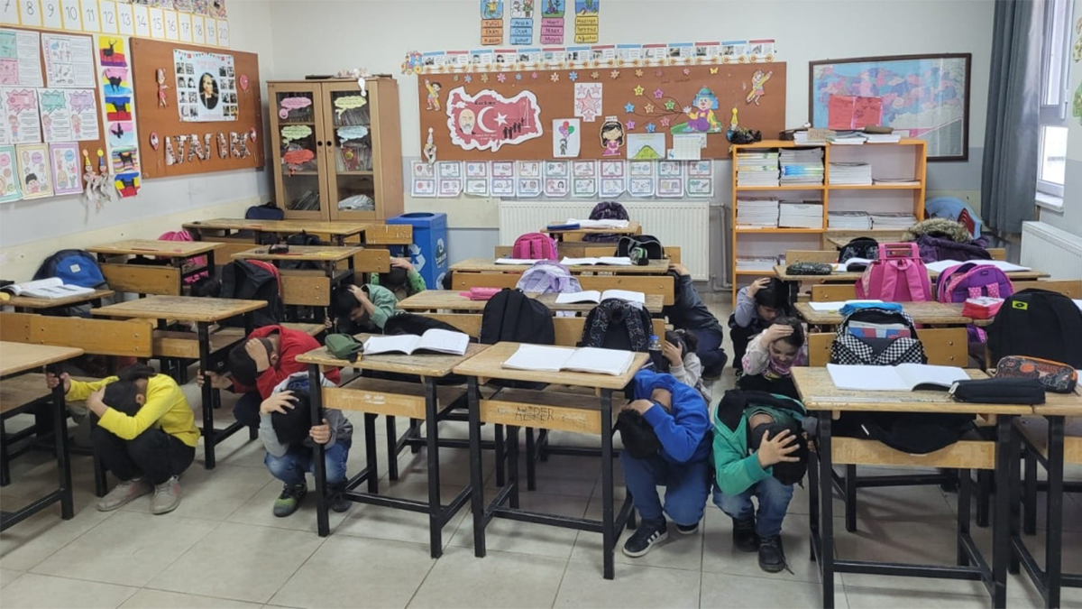 Bugün Şanlıurfa'daki tüm okullarda sirenler çalacak! Panik yok...