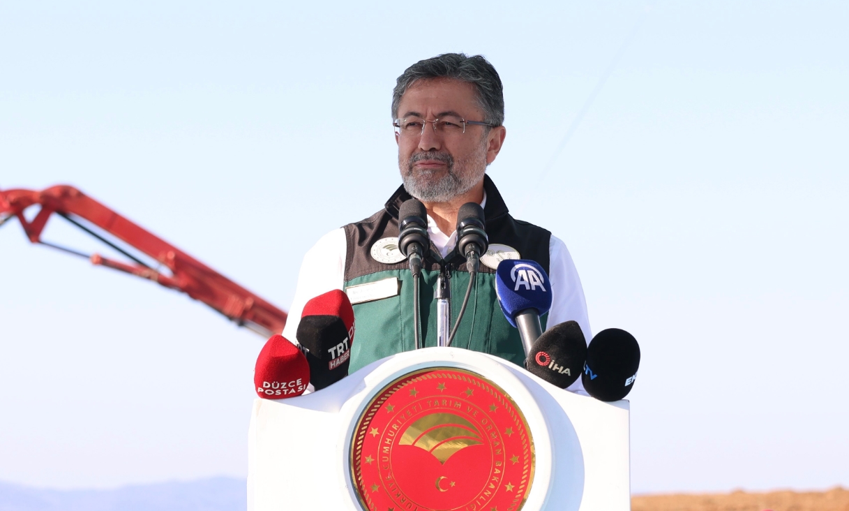 Şanlıurfa'da üreticiye nefes aldıracak açıklama geldi! Bakan duyurdu