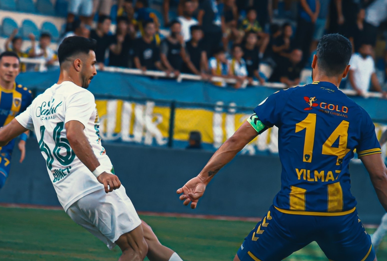 Şanlıurfaspor maçında ilk yarı sona erdi! Skor değişmedi