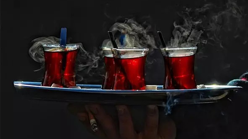 Dumanı üstünde çay keyif olmaktan çıktı