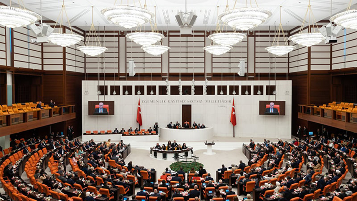 Cezaevlerinde gözler yarın Meclis’te: 55 bin mahkuma tahliye yolu açılıyor!