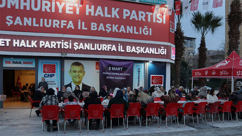 CHP Şanlıurfa İl Örgütünden 8 Mart için anlamlı etkinlik!