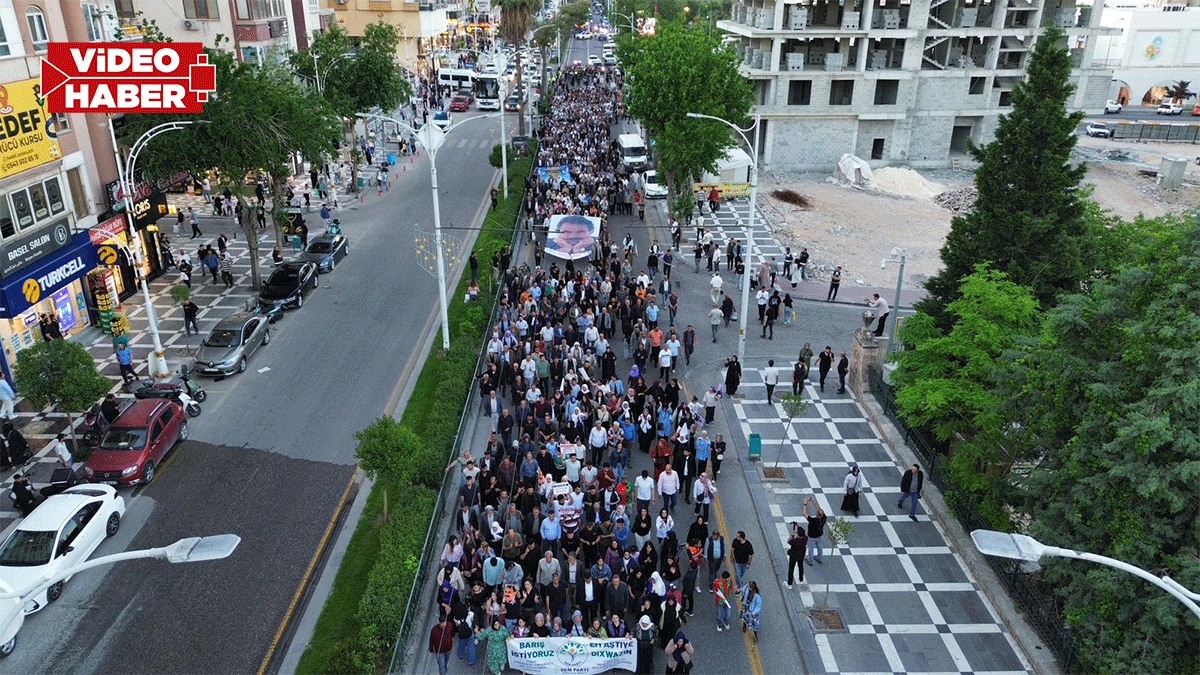 DEM Parti Şanlıurfa’da “Barış için adım at” yürüyüşü