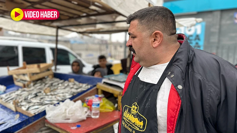 Şanlıurfalı fenomen Döngel: TikTok’taki şanını meşhur etmek için balık dağıtıyor