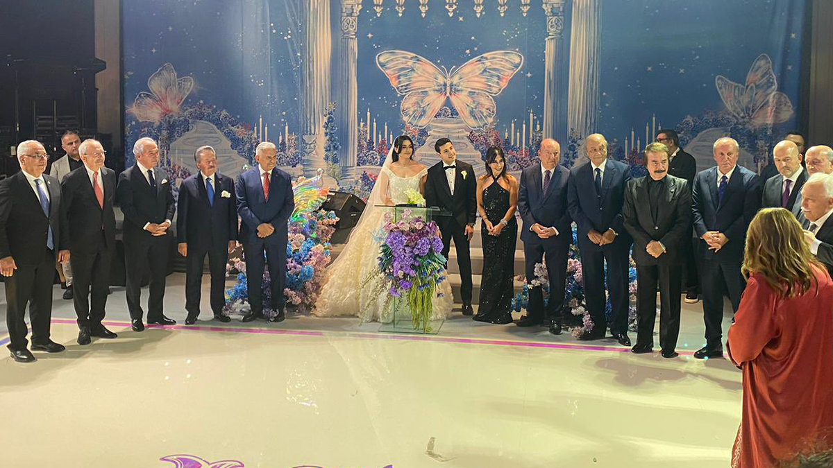 Görkemli düğüne siyaset ve iş dünyası damga vurdu!