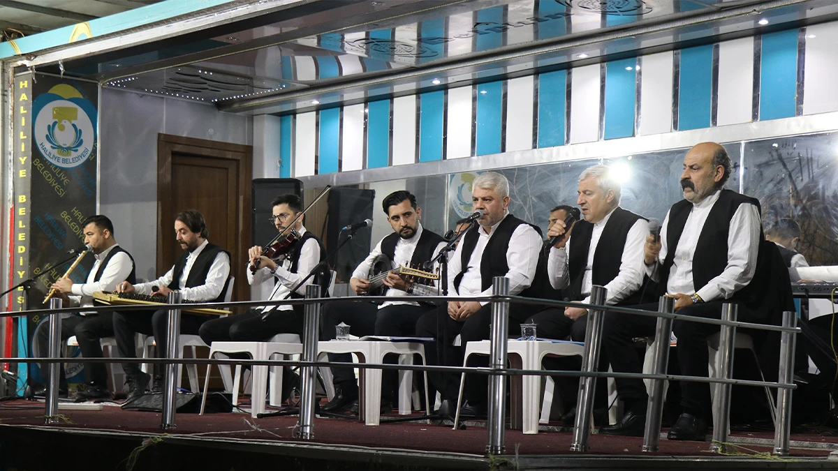 Haliliye’de Ramazan: Sofralar kuruldu, ezgiler yükseldi!