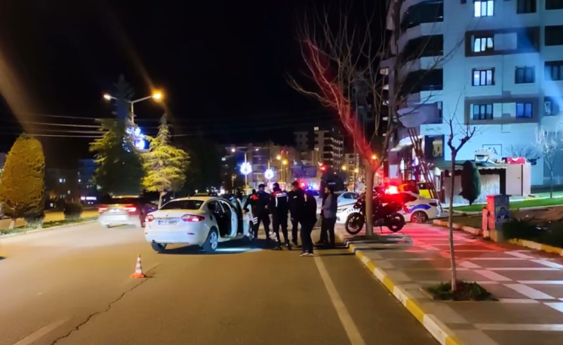 Şanlıurfa’da dev denetim! Binlerce şahıs kontrol edildi