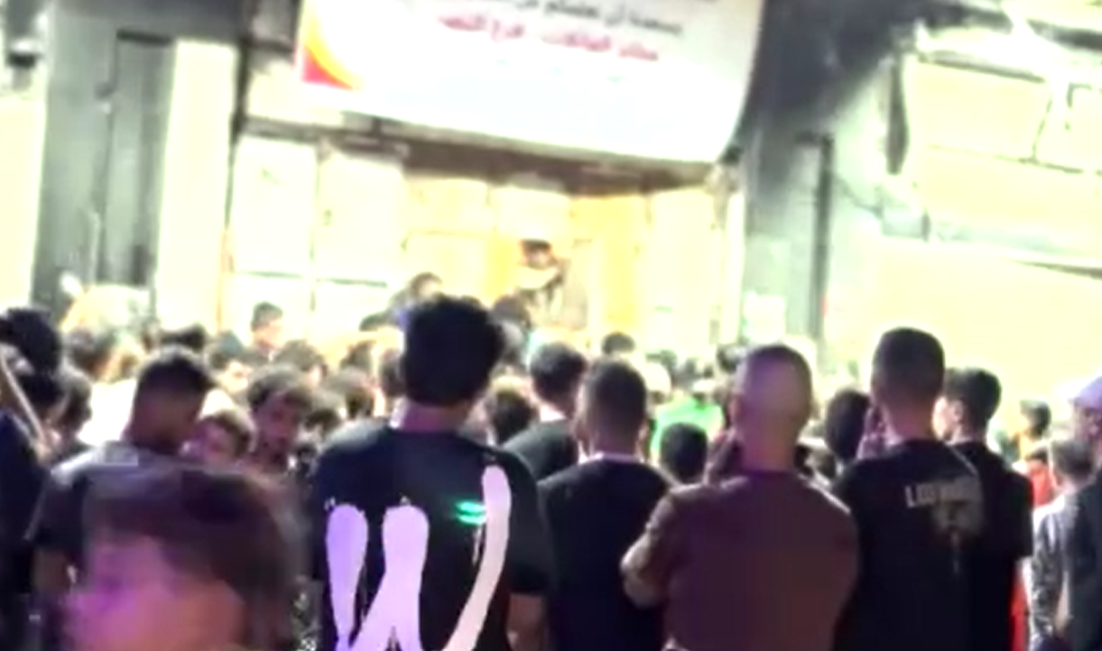 Gazze’de dram sürüyor: Metrelerce uzunluktaki ekmek kuyrukları...