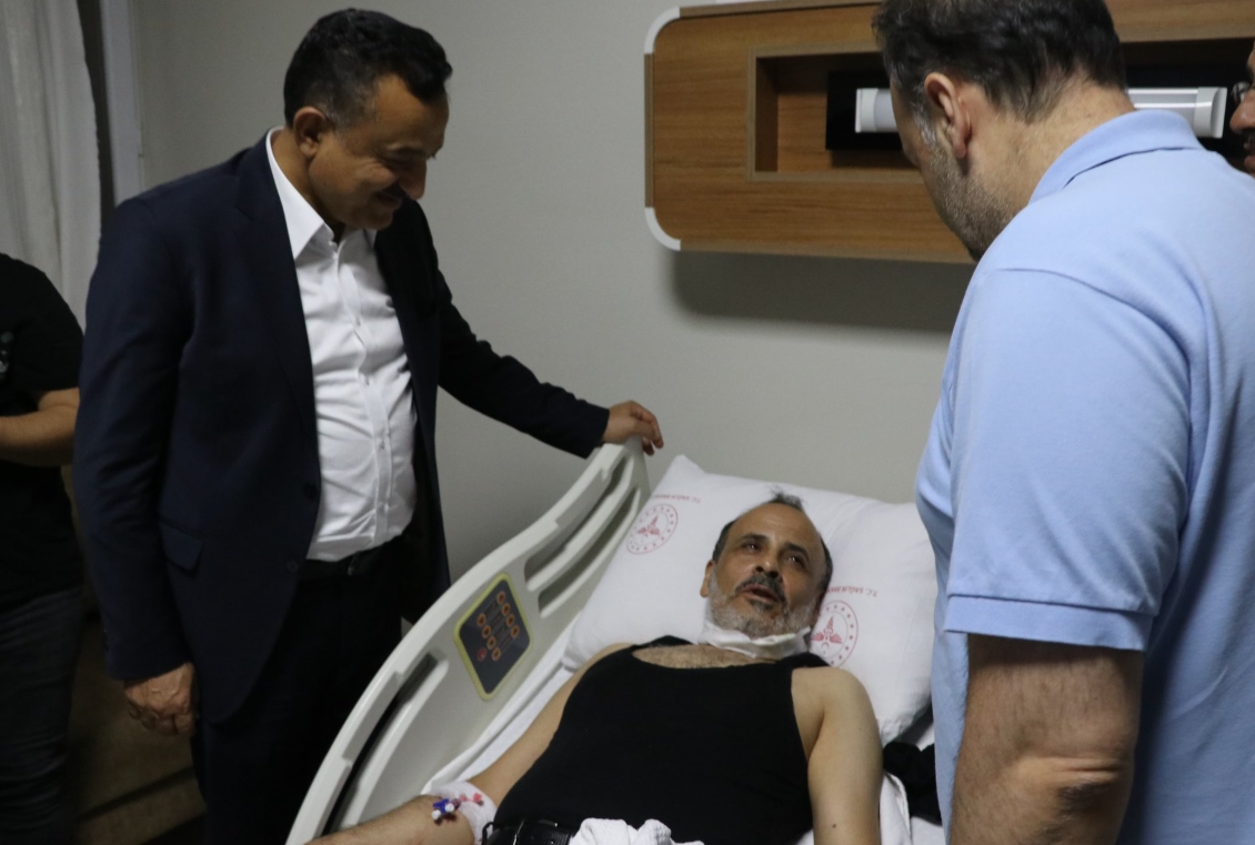 Hastanede bıçaklı saldırıda son durum... Yaralıların sağlık durumu ne?