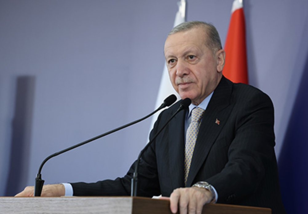 Erdoğan'dan 'yeni anayasa' çıkışı: Şartlar ne olursa olsun ...