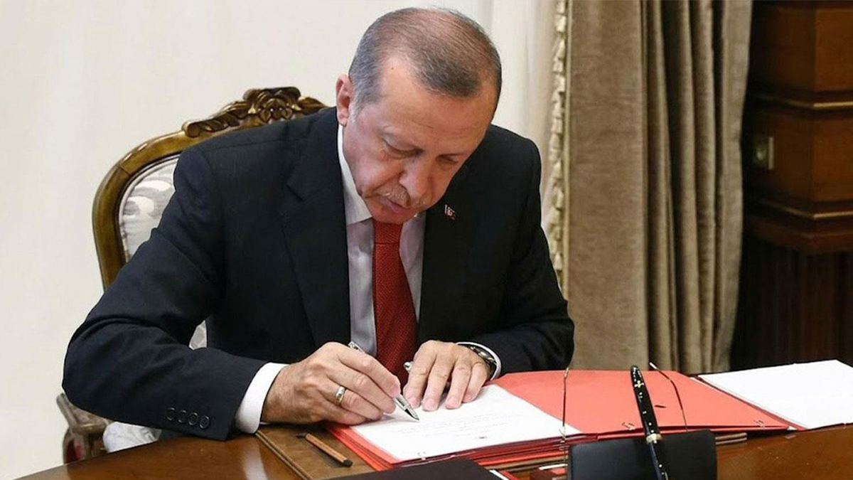 Resmi Gazete'de kritik kararlar! İki başkan görevden alındı, çok sayıda atama yapıldı