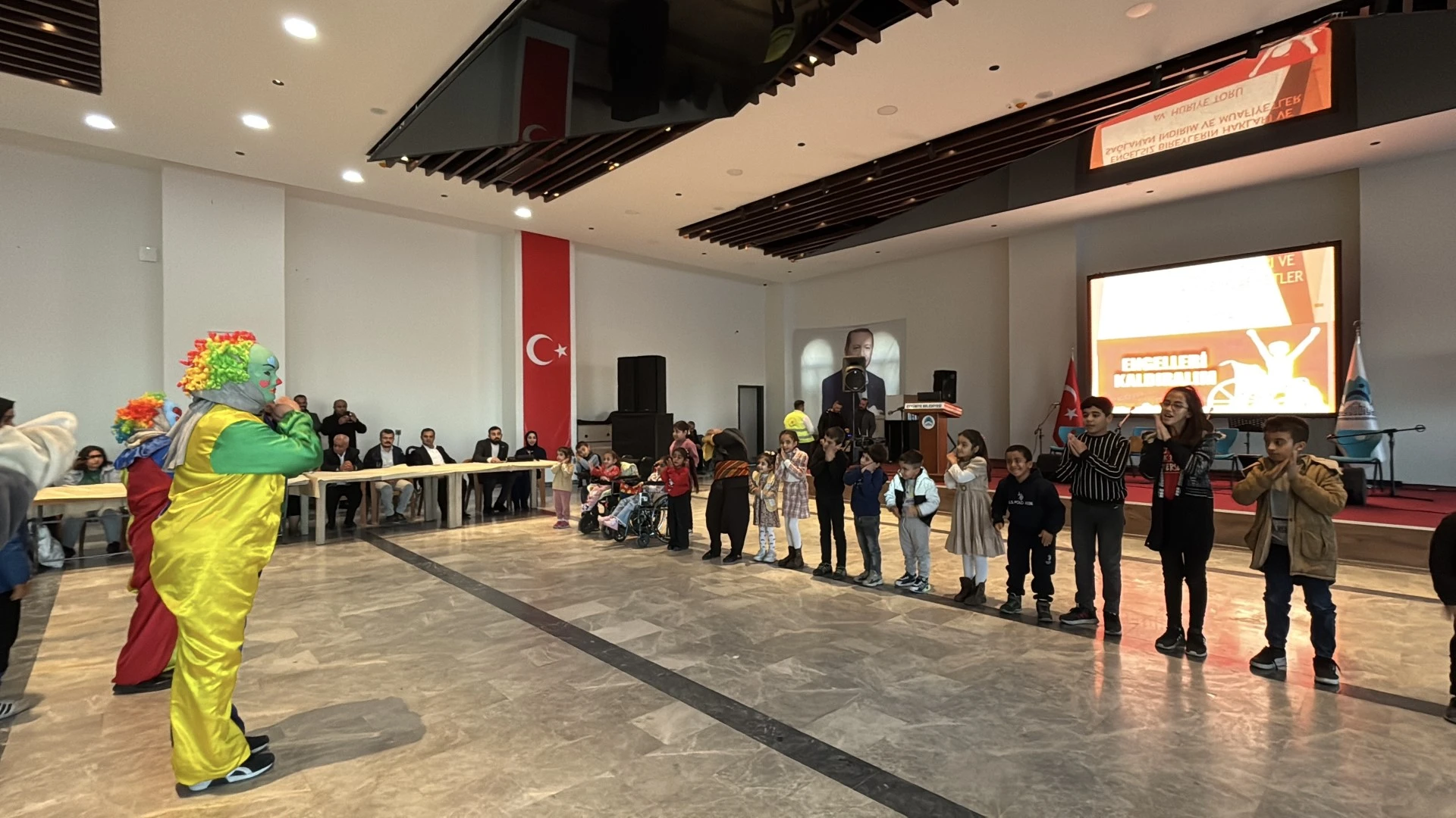 Eyyübiye’de kalpler engel tanımadı