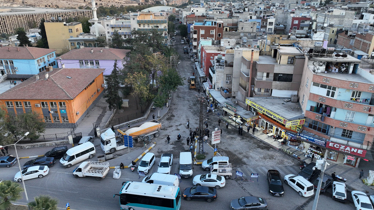 Eyyübiye’de mahallelinin beklediği çalışma başladı
