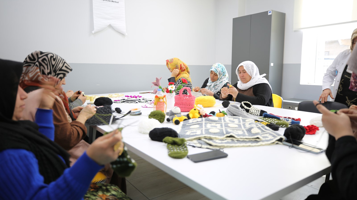 Eyyübiye’de eserler kadın eliyle şekilleniyor