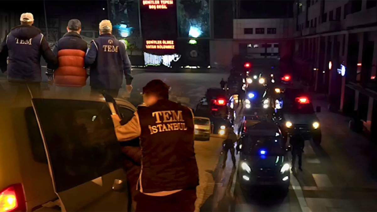 Şanlıurfa dahil 45 ilde FETÖ operasyonu! 223 şüpheli yakalandı