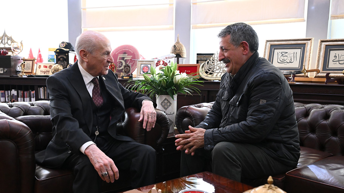 Usta yönetmenden MHP lideri Bahçeli’ye hem ziyaret hem teşekkür