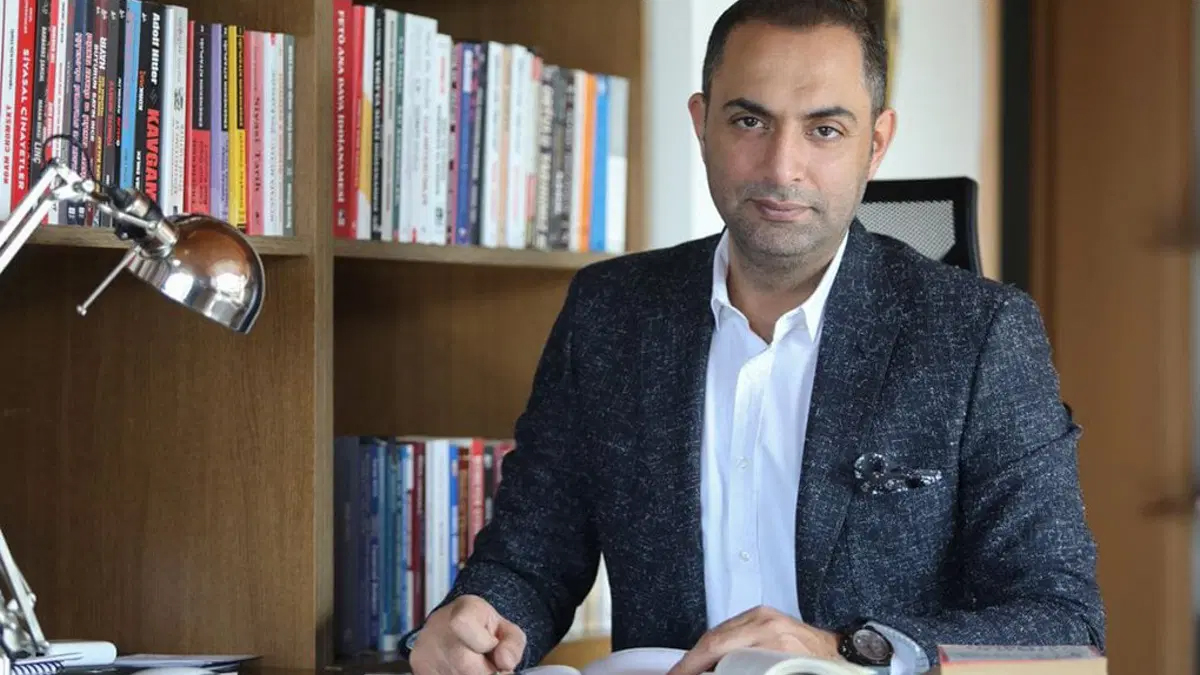 Gazeteci Murat Ağırel gözaltına alındı