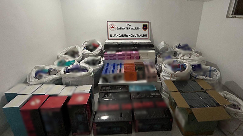Uyuşturucu ve kaçakçılığa geçit yok: 12 tutuklama