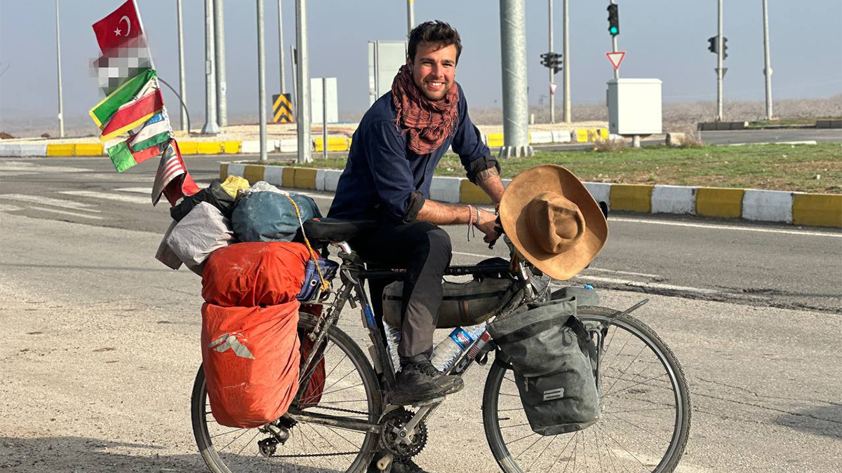 Dünya turu atan İtalyan gezgin Şanlıurfa'da! Kıtaları aşan bisiklet serüveni