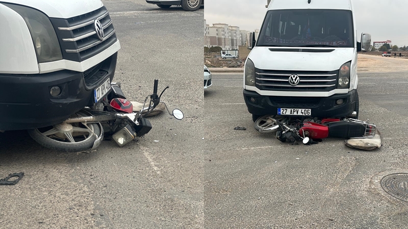 Şanlıurfa’da feci kaza! Öğrenci servisi ile motosiklet çarpıştı