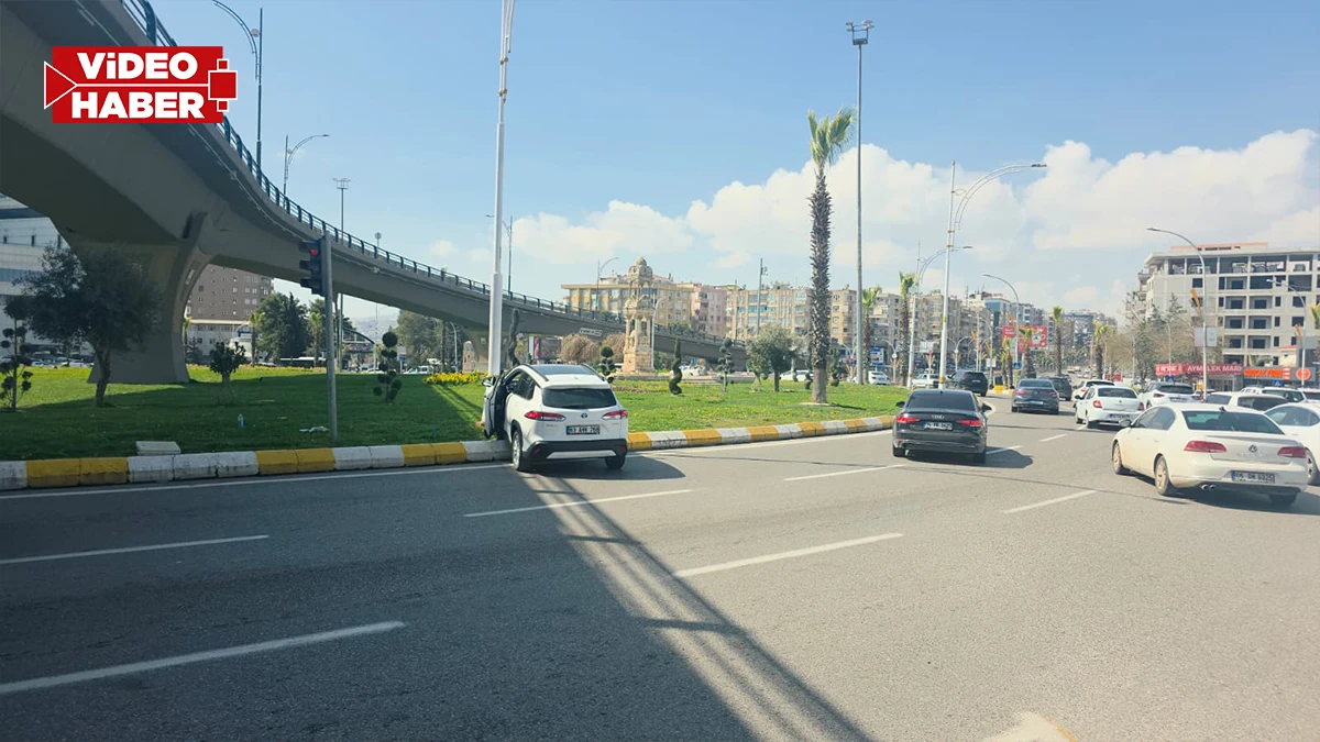 Şanlıurfa merkezindeki en işlek kavşakta ilginç kaza!