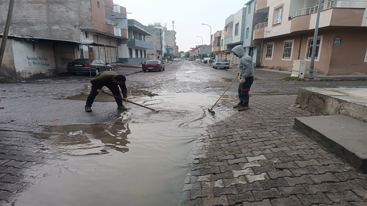 Gökyüzünden resmen çamur yağdı! Kabus gibi saatler... Tüm ekipler teyakkuza geçti