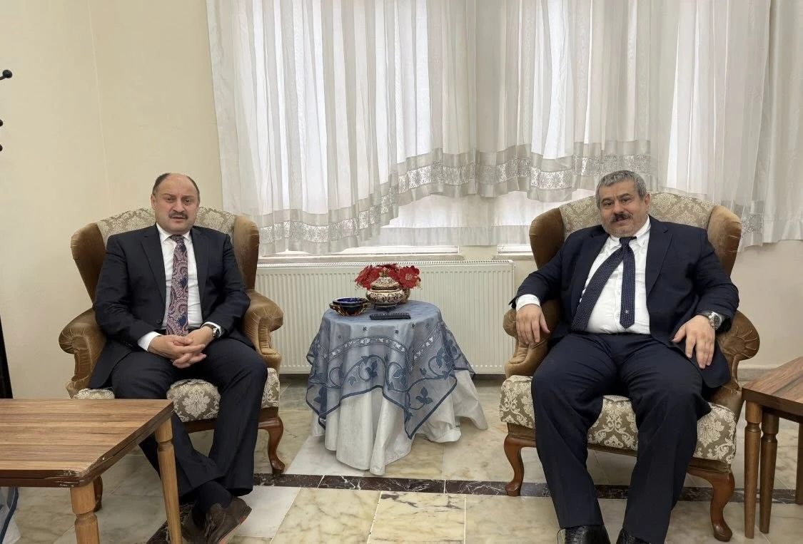 Fatih Bucak Başkan Gülpınar’ı evinde ziyaret etti