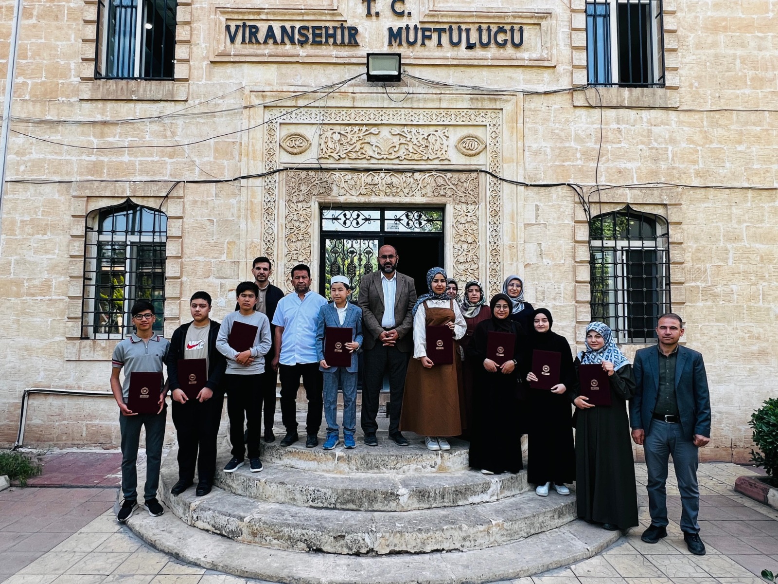 Şanlıurfa’da hafız öğrenciler belge alma sevinci yaşadı