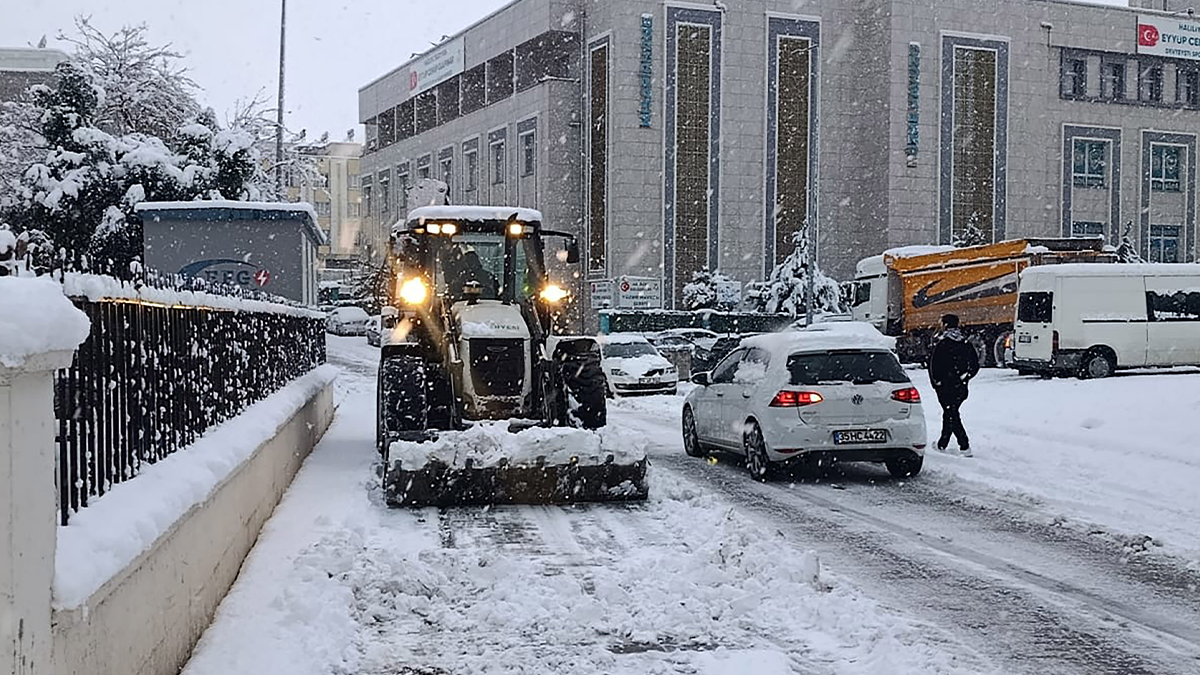 Karın ayak sesleriyle Haliliye’de çalışmalar başladı