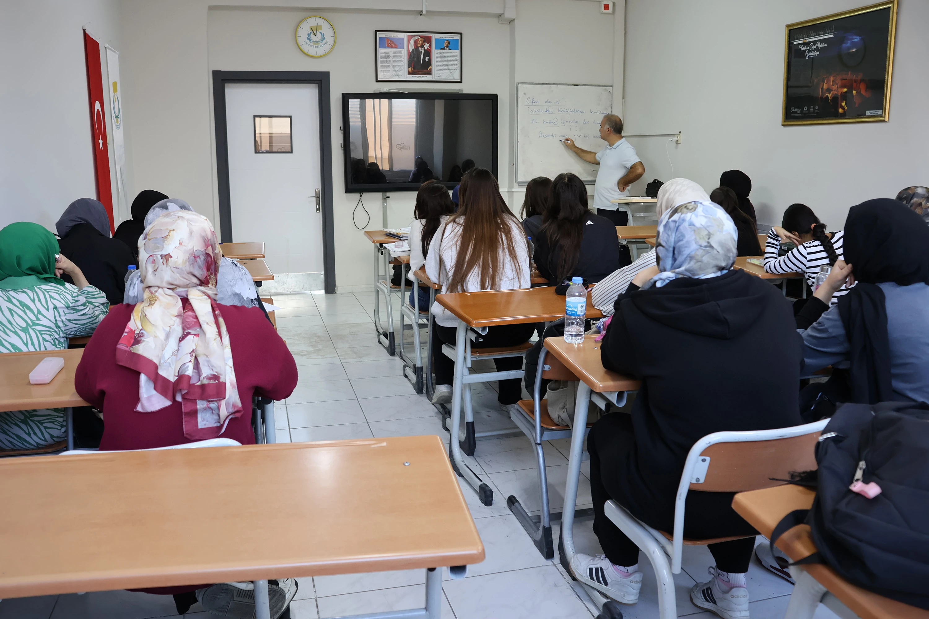 Şanlıurfa’da öğrencilerin yüzünü güldüren hizmet! Tamamı ücretsiz