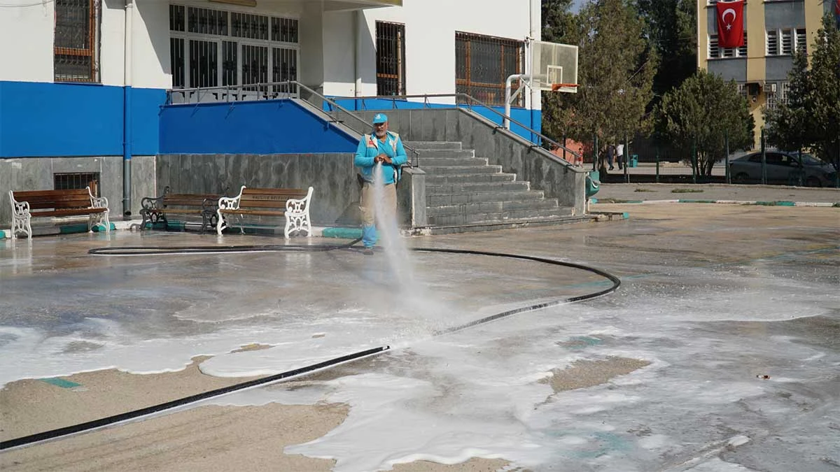 Haliliye’de okullar pırıl pırıl oldu