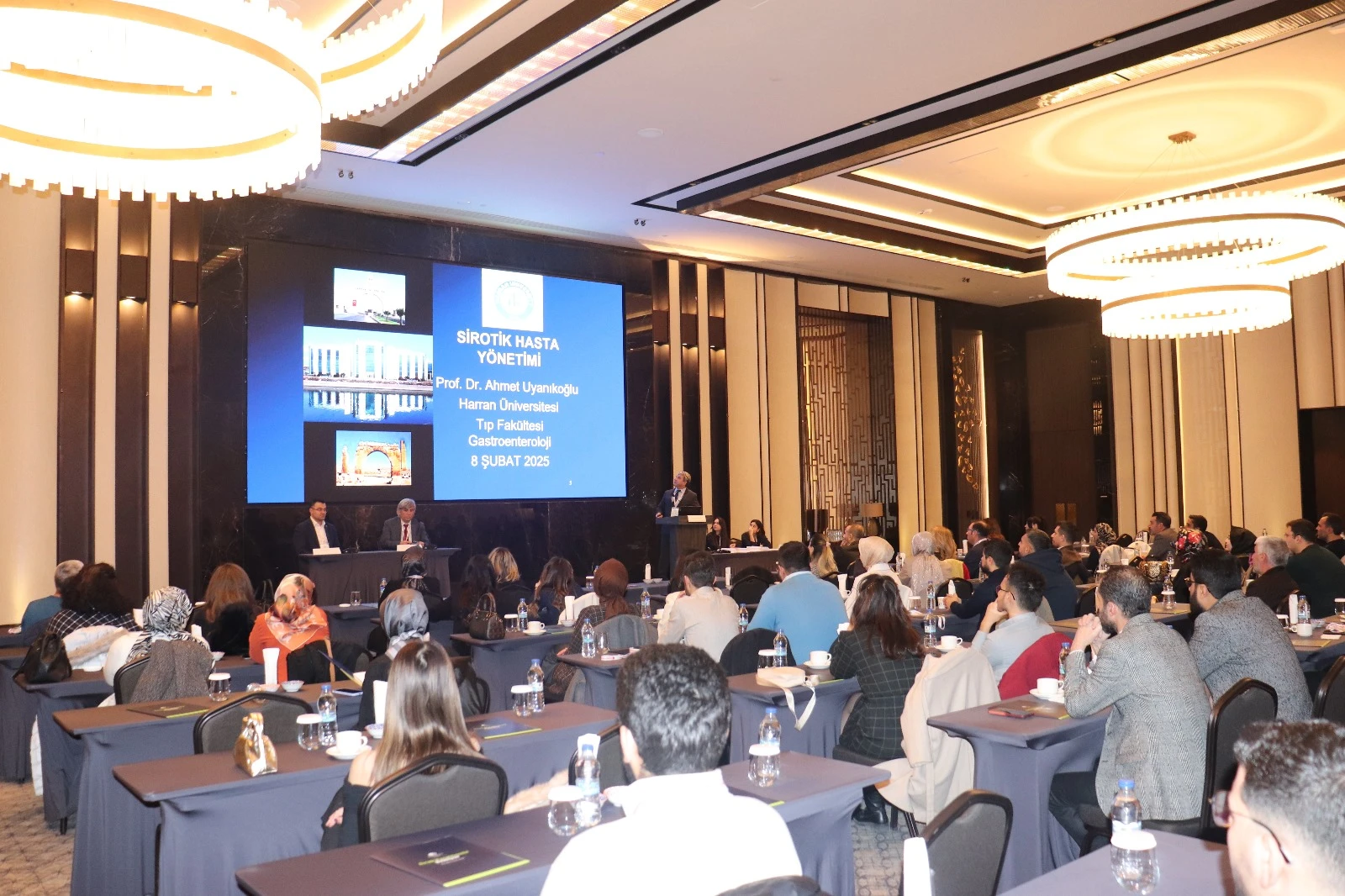 Şanlıurfa'da sağlıkta önemli zirve: Bilim dünyası Harran’da buluştu