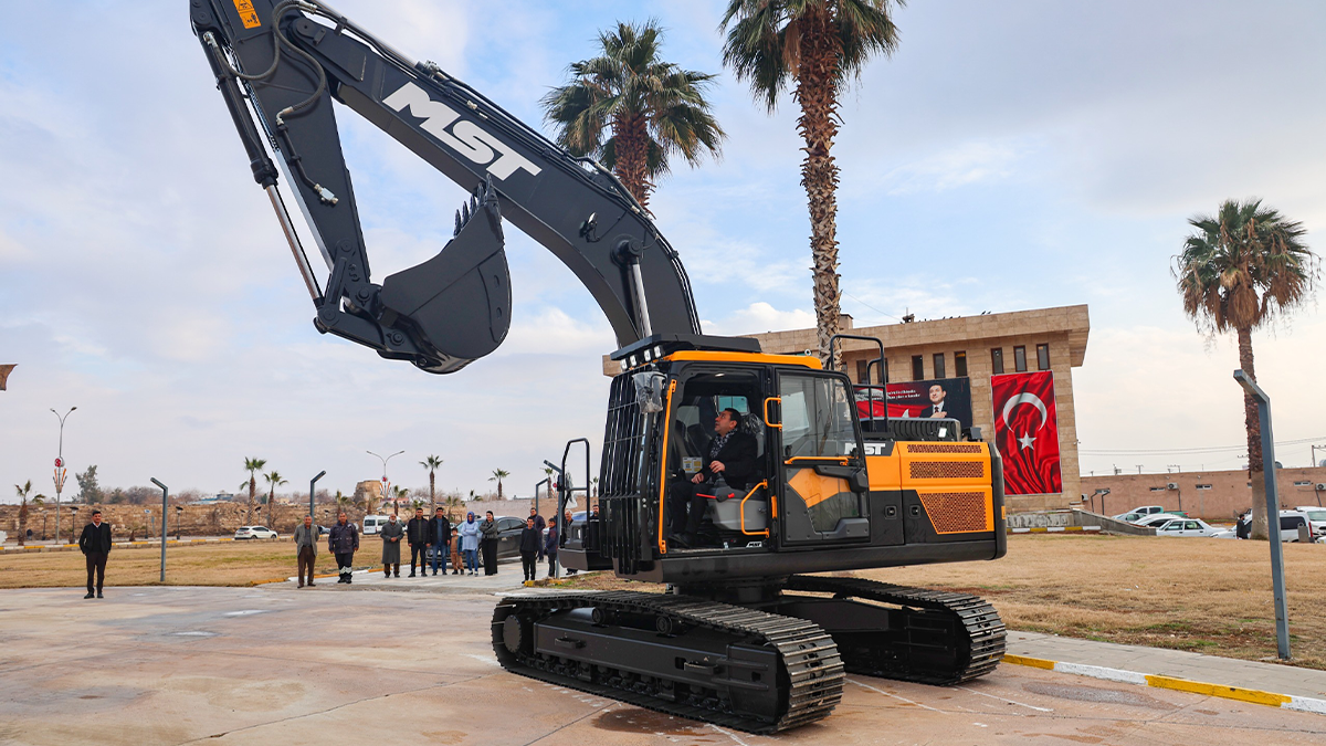 Başkan Özyavuz: Etkili hizmet için araç filomuzu güçlendiriyoruz