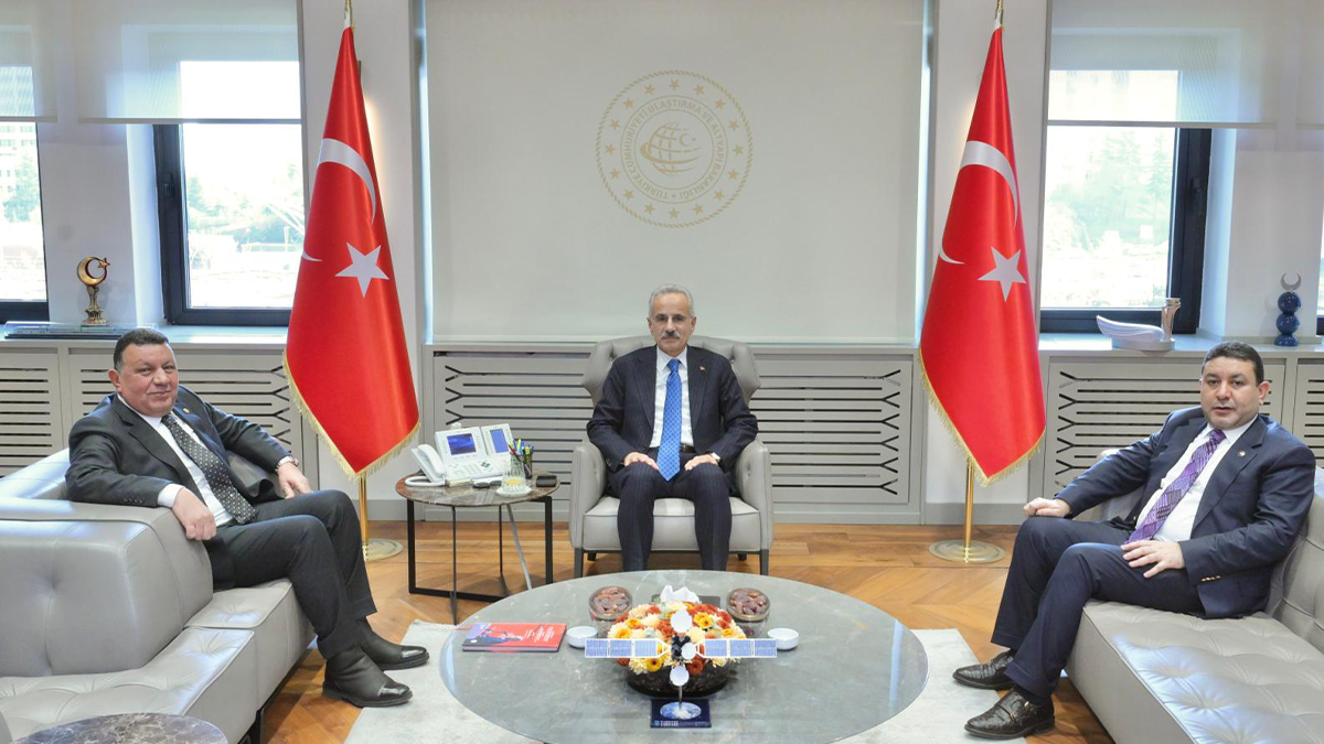 Başkan Özyavuz müjdeyi verdi: Harran yolu genişletiliyor