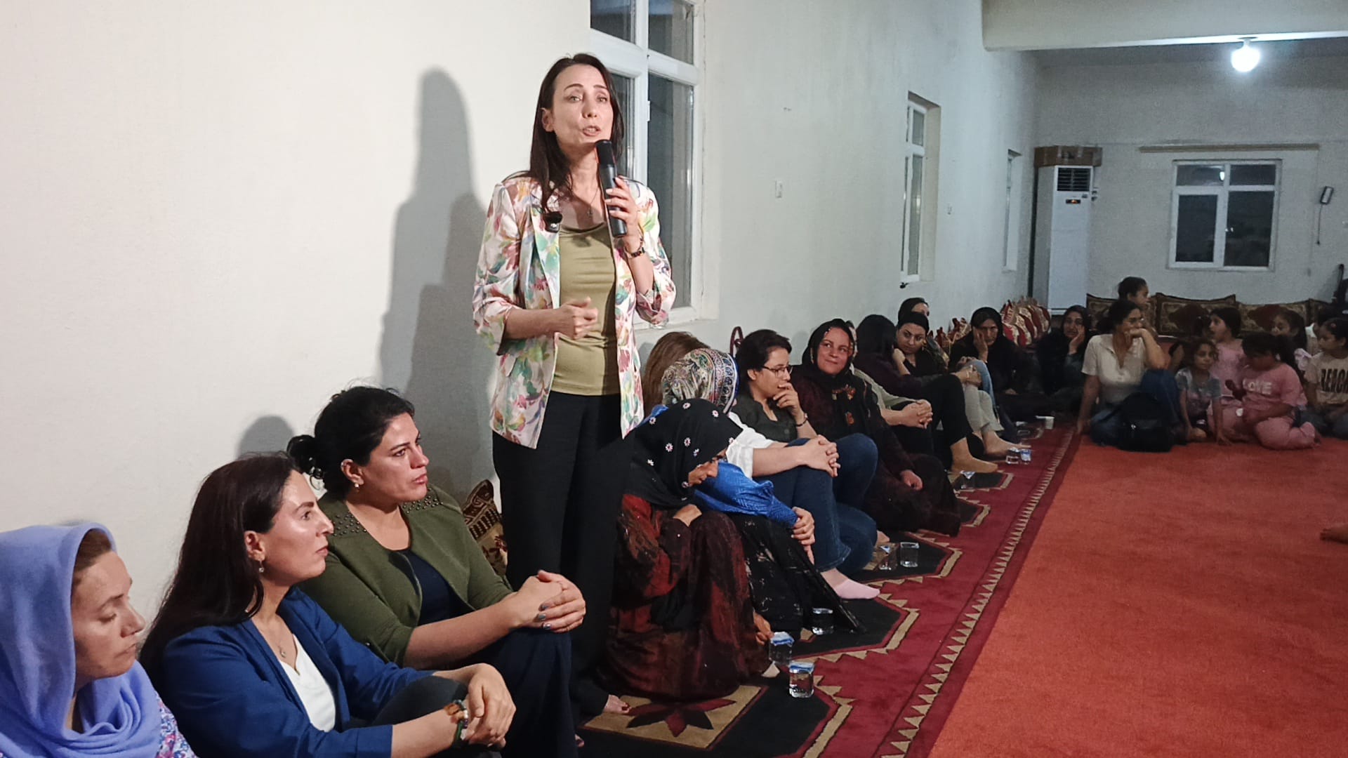 DEM Parti Eş Genel Başkanı Şanlıurfa’dan seslendi: Bu ayrı gayrıları bitirmenin vakti çoktan geldi