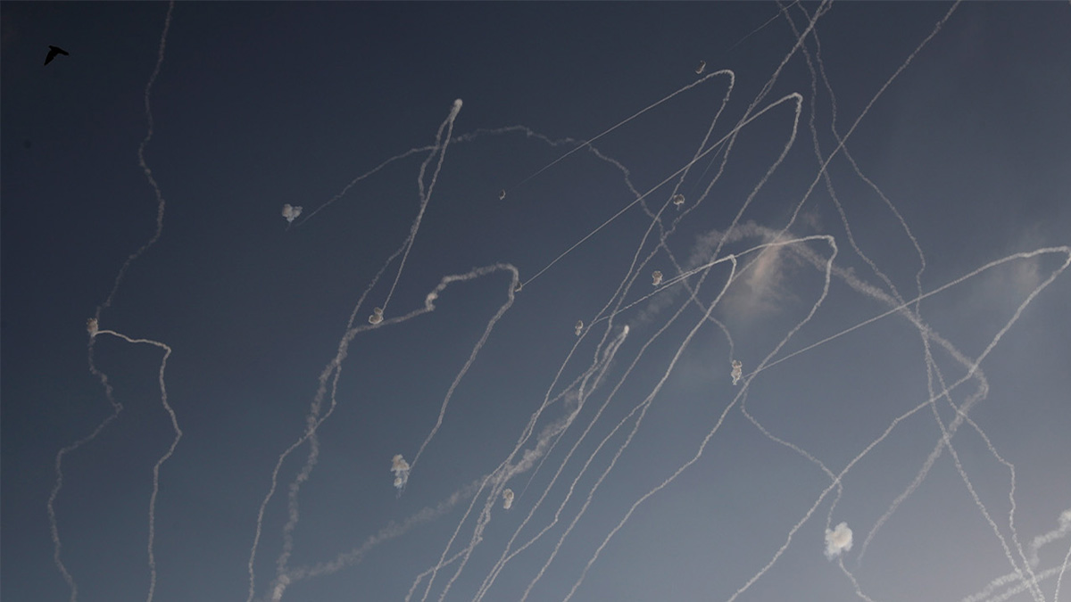 Ateşkes sürerken Gazze’ye hava saldırısı: Onlarca ölü…